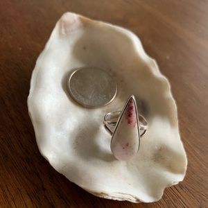 size 5.5 teardrop cinnabar on silver